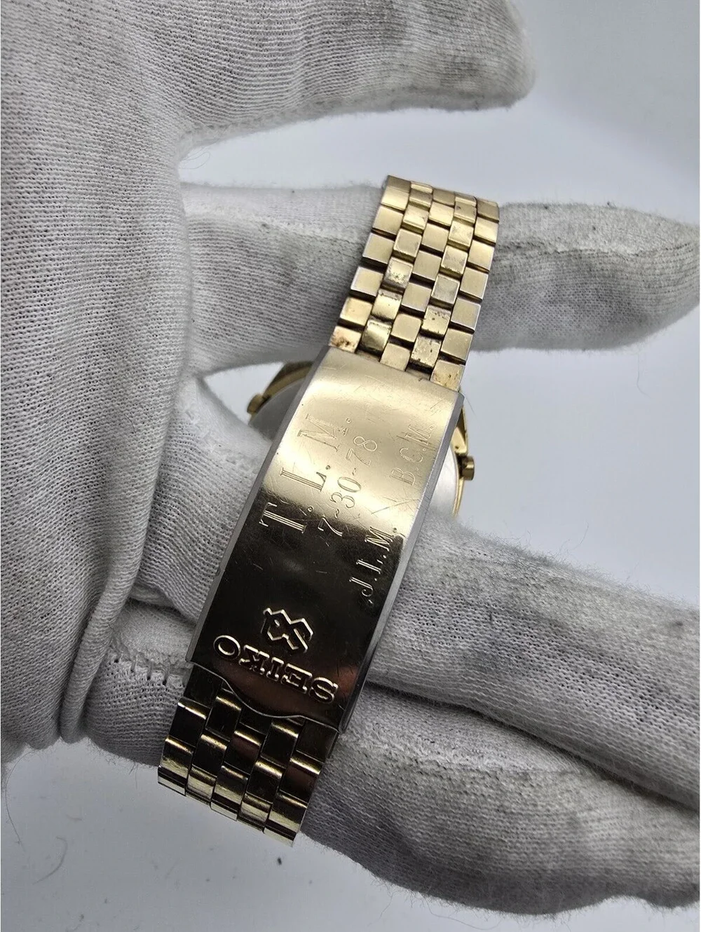 Vintage Seiko Quartz LC Digital Watch Gold Tone Speaker Grill A159-5009 Running